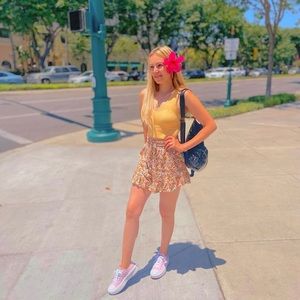 Wild fable shorts size m!